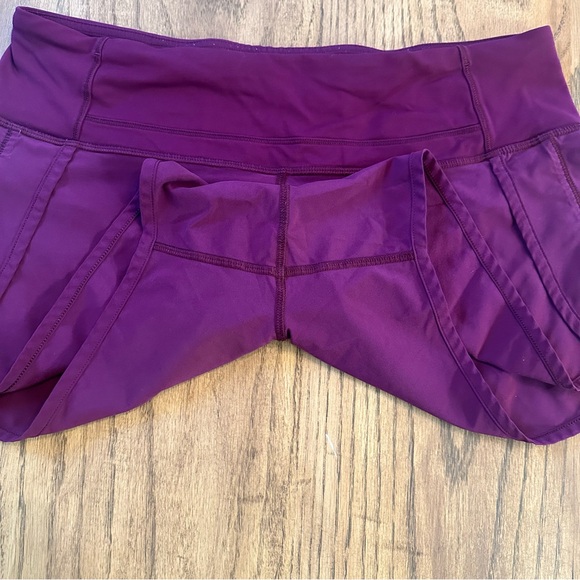 Lululemon Run Times 4” Inseam Shorts Size 6 Color Marvel - Picture 2 of 11